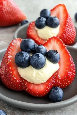 Cheesecake Stuffed Strawberries